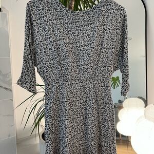 Chic Monochrome Floral Long Sleeve Dress